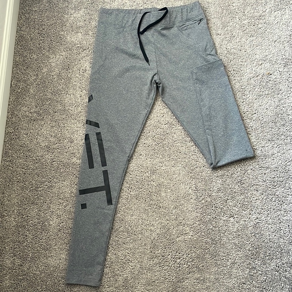 LVFT Live Fit leggings size large